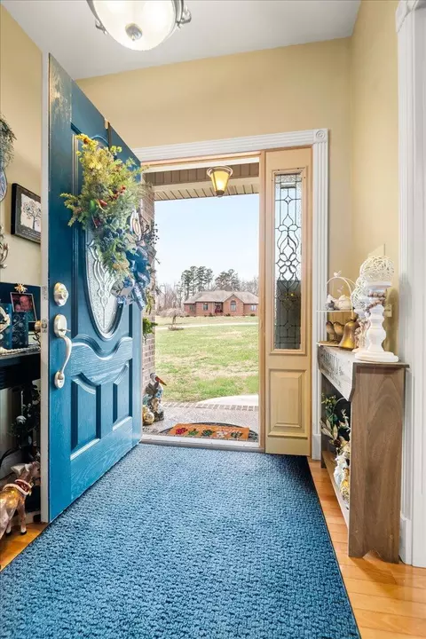 Entry Way - 171 Nolan Dr, Corbin, KY 40701 photo 1 of 8