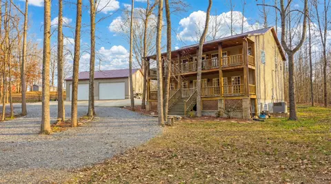 61 Natchez Trce, Cadiz, KY 42211