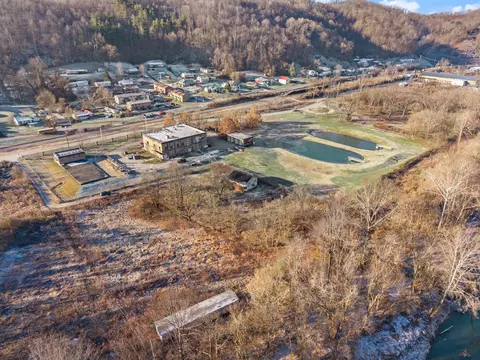 View/Area - 61 Armory Dr, Jackson, KY 41339 photo 4 of 14
