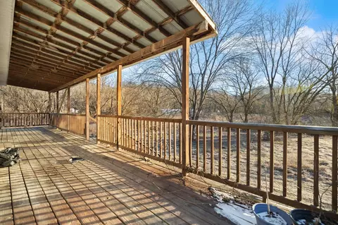 Exterior - 61 Armory Dr, Jackson, KY 41339 photo 4 of 10