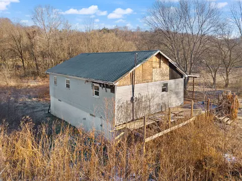 Exterior - 61 Armory Dr, Jackson, KY 41339 photo 10 of 10