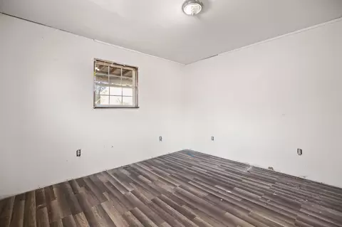 Bedroom - 61 Armory Dr, Jackson, KY 41339 photo 2 of 12