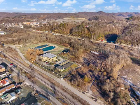 View/Area - 61 Armory Dr, Jackson, KY 41339 photo 7 of 14