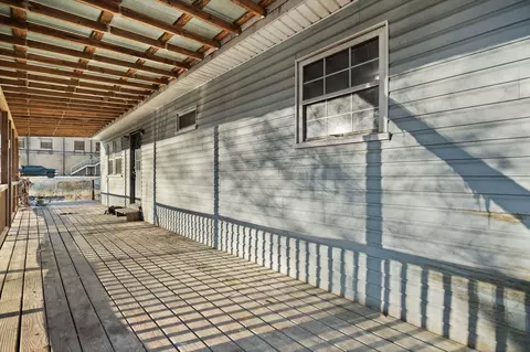 Exterior - 61 Armory Dr, Jackson, KY 41339 photo 2 of 10