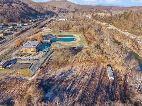 View/Area - 61 Armory Dr, Jackson, KY 41339 photo 5 of 14