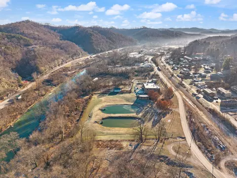 View/Area - 61 Armory Dr, Jackson, KY 41339 photo 11 of 14