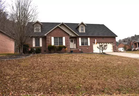 314 Picadilly Ct, Middlesboro, KY 40965