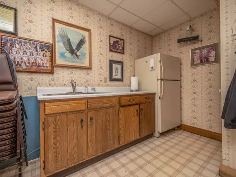 Kitchen - 435 Hunters Ln, Morehead, KY 40351 photo 4 of 4