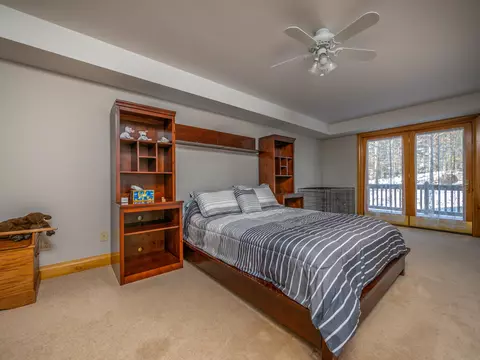 Bedroom - 435 Hunters Ln, Morehead, KY 40351 photo 6 of 11