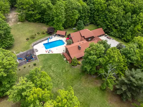 View/Area - 435 Hunters Ln, Morehead, KY 40351 photo 1 of 2