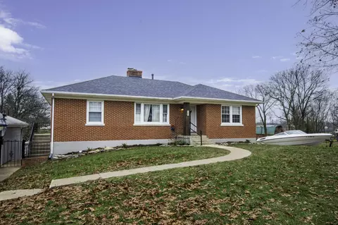 141 Locust Hts, Nicholasville, KY 40356