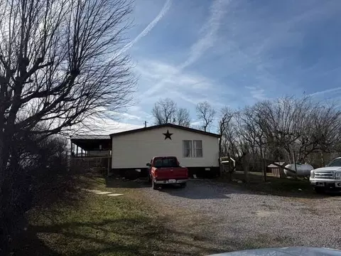 373 New Haven Rd, Lancaster, KY 40444 photo 6