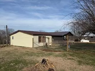 373 New Haven Rd, Lancaster, KY 40444 photo 3