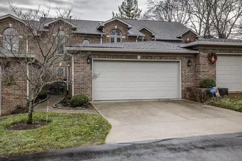 2213 Terrace Woods Ct, Lexington, KY 40513
