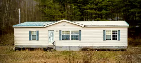 726 Hellard Rd, Annville, KY 40402