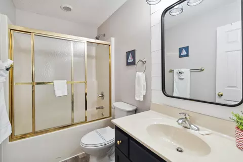 Bath - 31 Sky View Ln, Burnside, KY 42519 photo 5 of 5