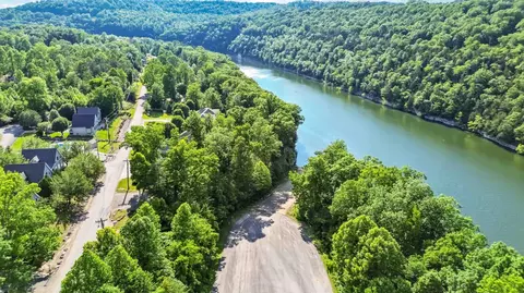 View/Area - 31 Sky View Ln, Burnside, KY 42519 photo 17 of 19