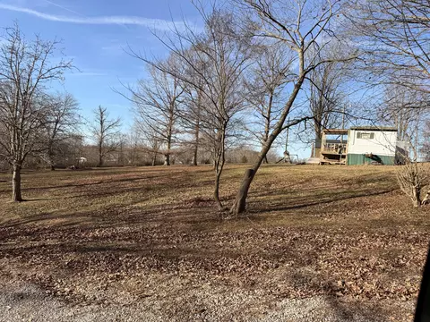 Exterior - 457 R D Floyd Rd, Eubank, KY 42567 photo 4 of 5