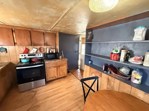 Kitchen - 457 R D Floyd Rd, Eubank, KY 42567 photo 2 of 2