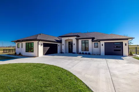 755 Hunter Dr, Lancaster, KY 40444