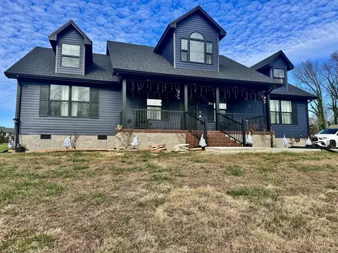 303 Sonny Aaron Dr, Jamestown, KY 42629