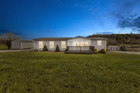 113 Summer Ridge Rd, Mount Sterling, KY 40353