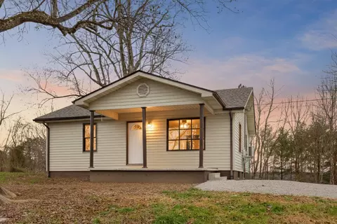 1929 Lower Adkinstown Rd, Mckee, KY 40447