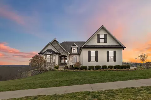 300 Prestwick Cir, Richmond, KY 40475