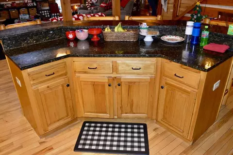 Kitchen - 676 Parton Rd, Liberty, KY 42539 photo 7 of 10