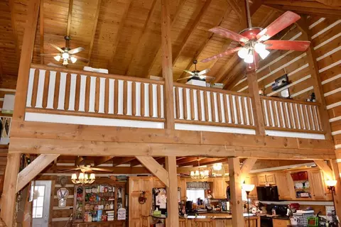 Entry Way - 676 Parton Rd, Liberty, KY 42539 photo 1 of 2