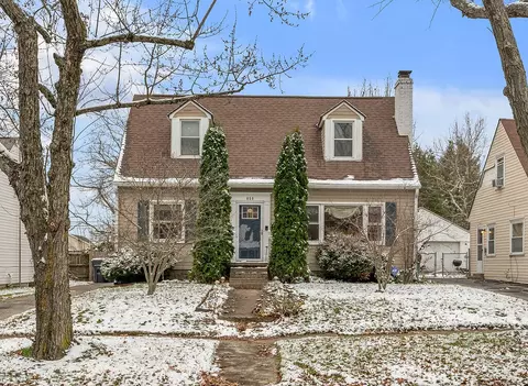 859 Henry Clay Blvd, Lexington, KY 40505