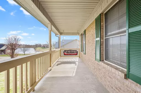 Exterior - 175 General Cleburne Dr, Richmond, KY 40475 photo 5 of 9