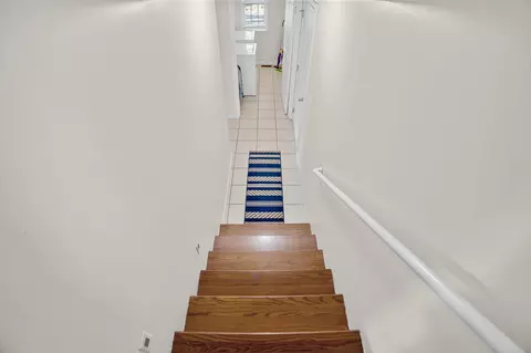Entry Way - 175 General Cleburne Dr, Richmond, KY 40475 photo 5 of 6