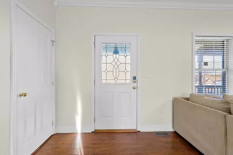 Entry Way - 175 General Cleburne Dr, Richmond, KY 40475 photo 2 of 6