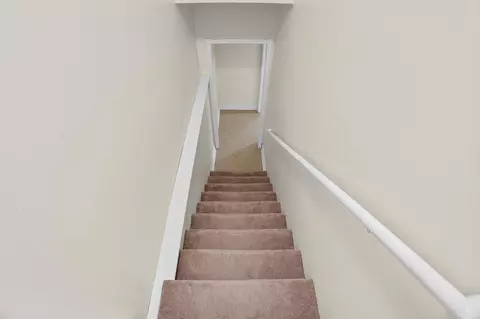 Entry Way - 175 General Cleburne Dr, Richmond, KY 40475 photo 6 of 6