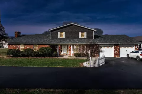 4487 Ky-8, Vanceburg, KY 41179