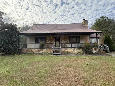 9063 N Us-421 Hwy, Manchester, KY 40962