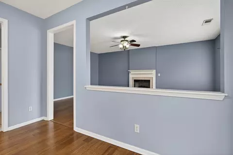 Living - 199 Hawthorne Dr, Georgetown, KY 40324 photo 3 of 6