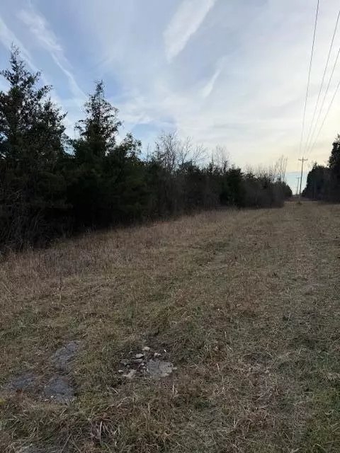 Tract 2 Puckett Road, Lawrenceburg, KY 40342