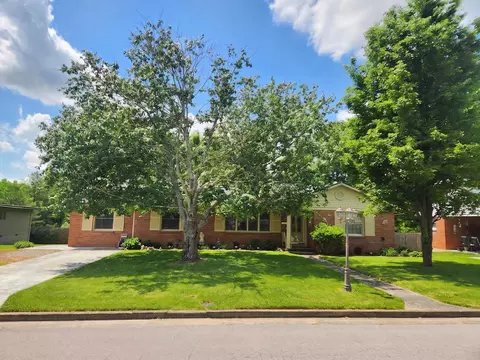 308 Kennedy Hts, Carlisle, KY 40311