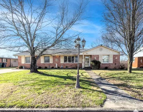 308 Kennedy Hts, Carlisle, KY 40311