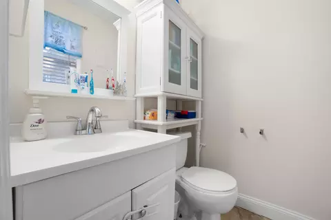 Bath - 65 Mckenzie Addition, Van Lear, KY 41265 photo 1 of 3
