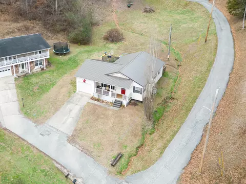 View/Area - 65 Mckenzie Addition, Van Lear, KY 41265 photo 1 of 3