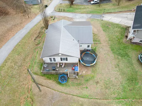 View/Area - 65 Mckenzie Addition, Van Lear, KY 41265 photo 2 of 3