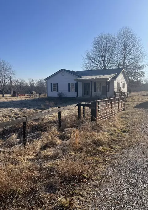 3244 Ky-39, Crab Orchard, KY 40419