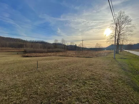 000 Cranston Rd, Morehead, KY 40351