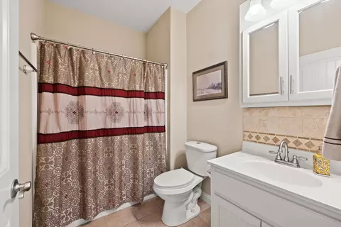 Bath - 210 Trillium Lp, Richmond, KY 40475 photo 4 of 4
