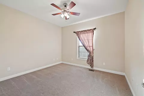 Bedroom - 210 Trillium Lp, Richmond, KY 40475 photo 1 of 4