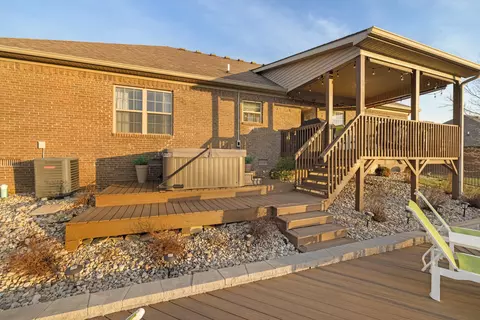 Exterior - 210 Trillium Lp, Richmond, KY 40475 photo 7 of 9