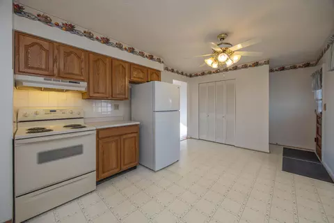 Kitchen - 608 Summit Dr, Paris, KY 40361 photo 1 of 2